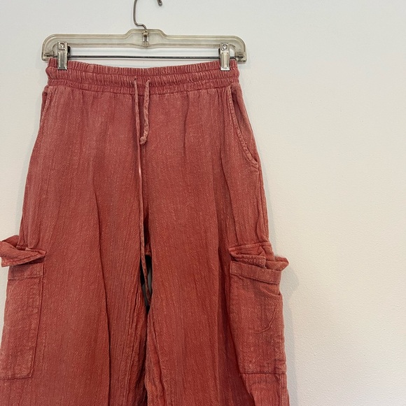 Cute canvas pants w/ cargo pockets - Picture 3 of 6